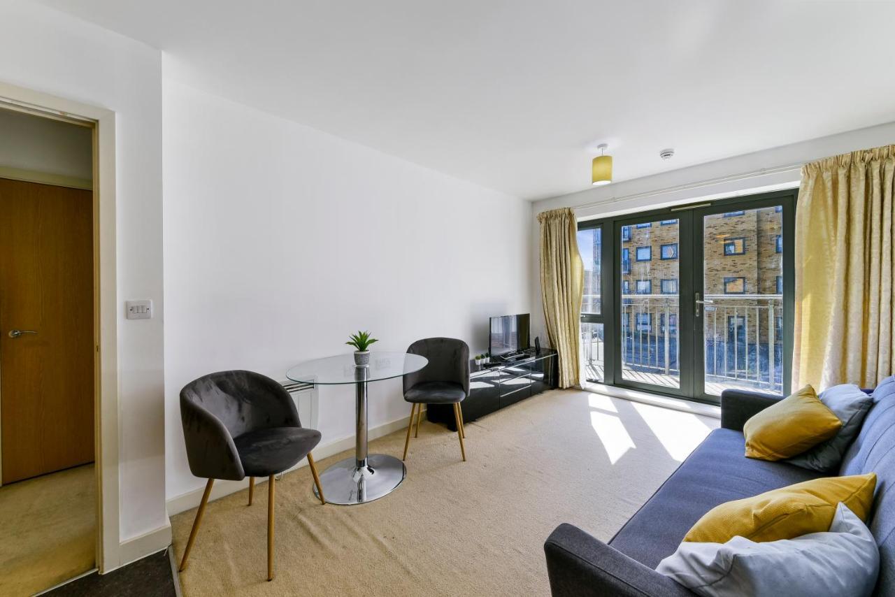 דירות לונדון Luxe 1 Bed Flat 5 Mins To Stratford - Free Parking מראה חיצוני תמונה