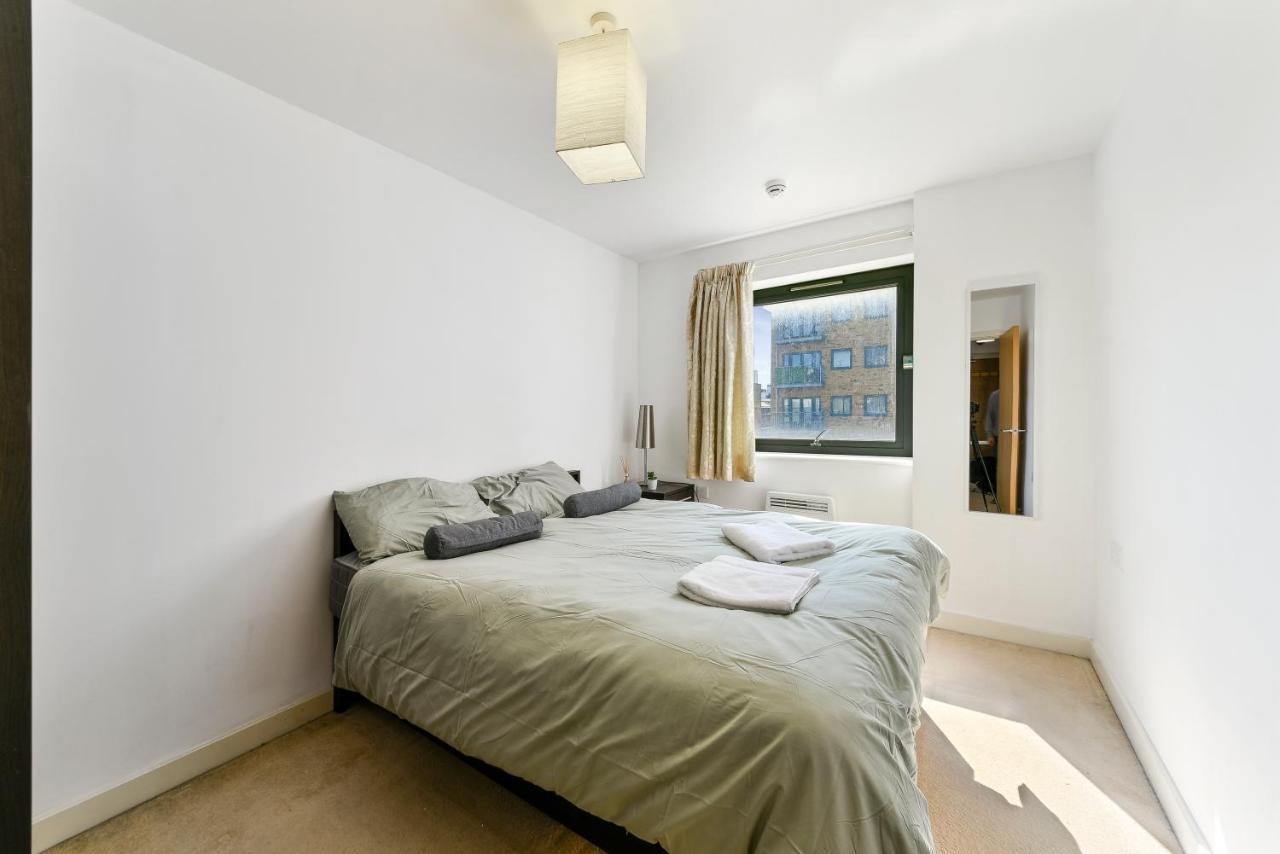 דירות לונדון Luxe 1 Bed Flat 5 Mins To Stratford - Free Parking מראה חיצוני תמונה